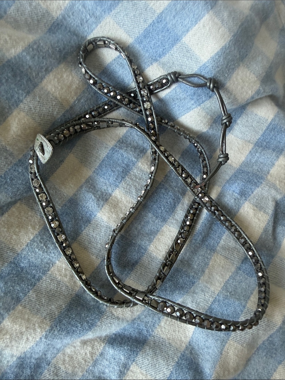 Studded Dark Gray Rhinestones Necklace